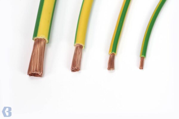 Connecting wire fine-stranded 4mm2 H07V-K