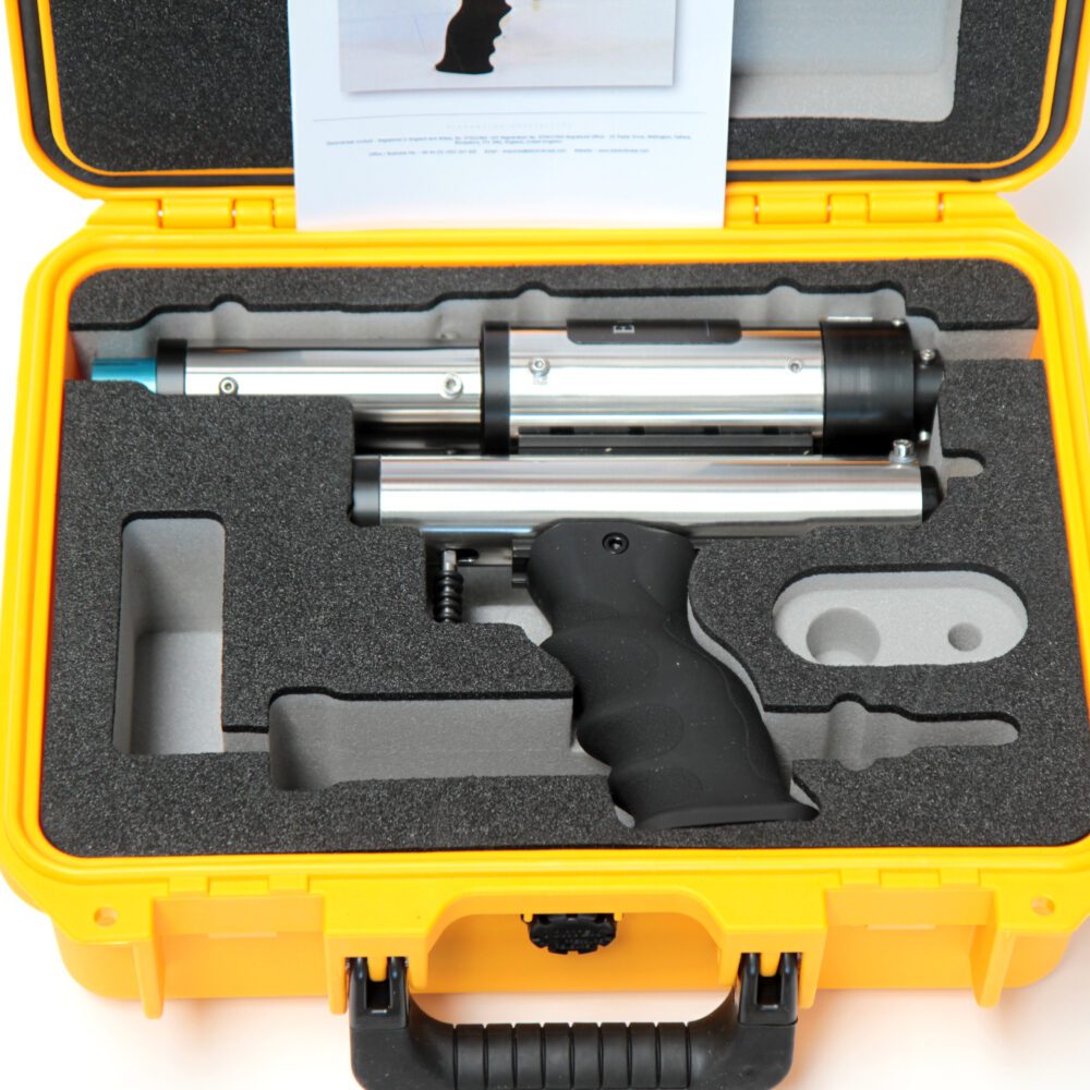 Complete Pin Brazing set containing ZE7000 Gun with battery pack Korf CP